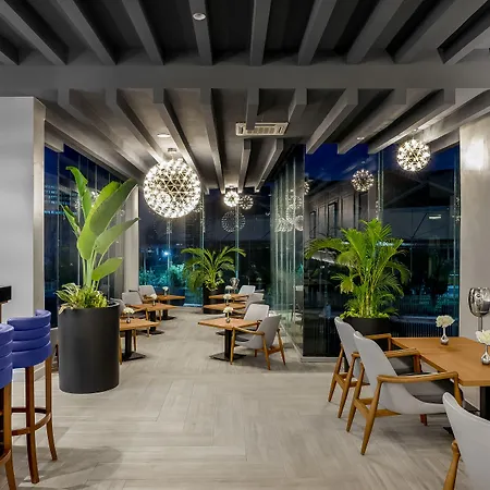 The Art Hotel-2