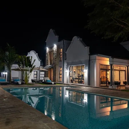 Ezulwini Villa Hotel-2