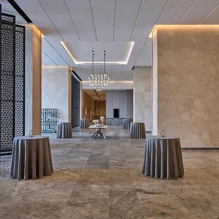 Courtyard By Marriott Kuala Lumpur South-3