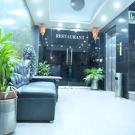Luxury One Hotel Lahore-2