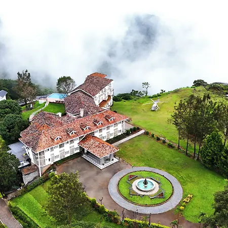 Le Montfort Resort-3
