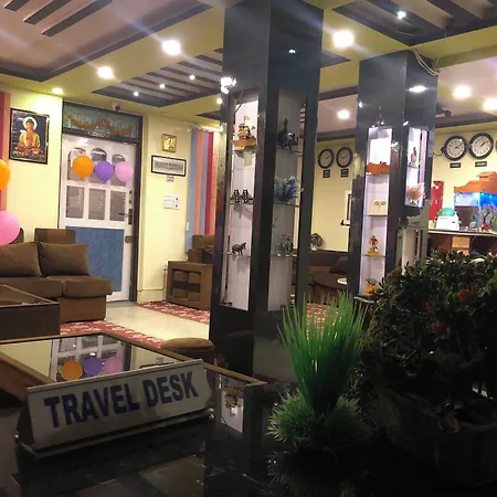 Yeti Cozy Hotel-2