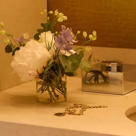 Hotel D'Aubusson-2