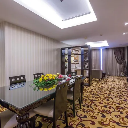 Wyndham Surabaya-3