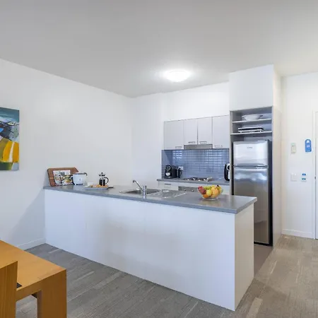 Mainstay Suites Mackay-3