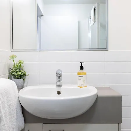 Mainstay Suites Mackay-2