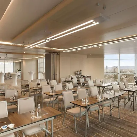 Wyndham Grand Istanbul Levent Hotel & Conference Center-2