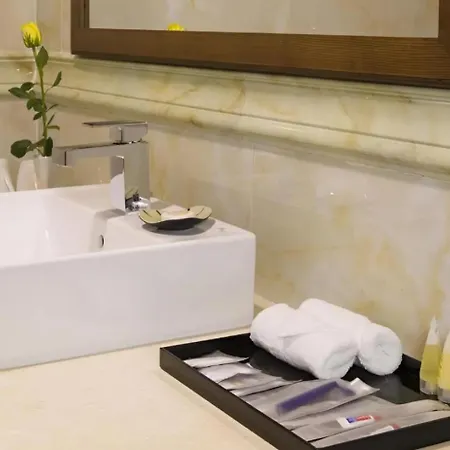 Muong Thanh Luxury Da Nang Hotel-2