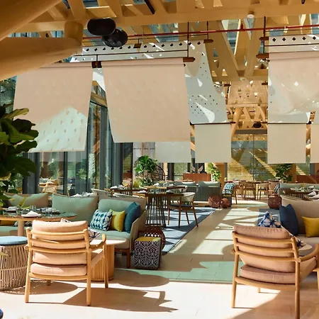 Four Seasons Hotel Kuwait At Burj Alshaya-3