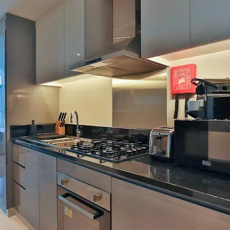 Damac Maison Prive Deluxe Studio With Water Canal View-2