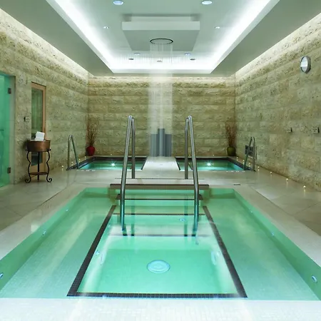 Nobu Hotel Atlantic City - A Caesars Rewards Destination-2
