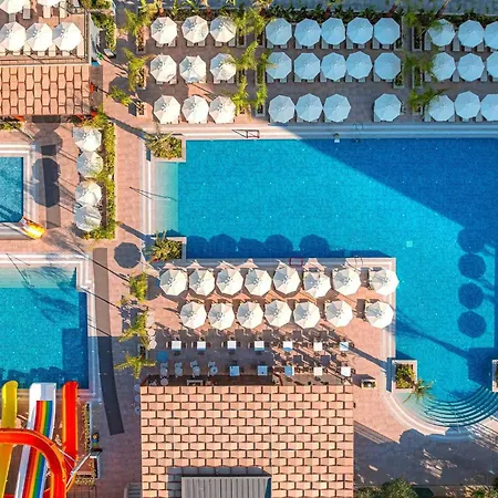 Vox Maris Resort-2