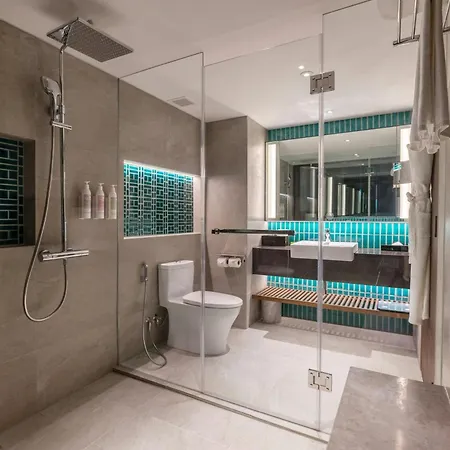 Le Meridien Phuket Beach Resort-2