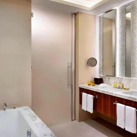 Marriott Hotel Downtown Abu Dhabi-2
