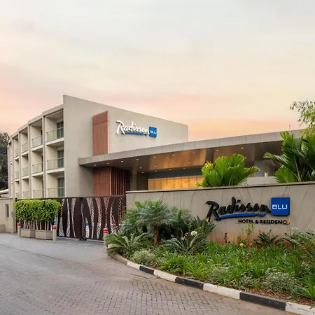 Radisson Blu Hotel & Residence Nairobi Arboretum-2
