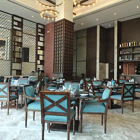 Gift City Club, A Member Of Radisson Individuals-2