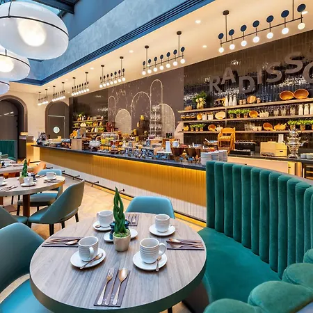 Radisson Collection Hotel, Basilica Budapest-2