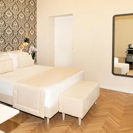 Hotel Caravita-2