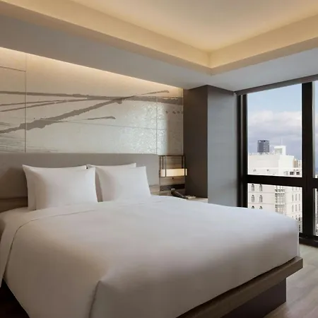 Courtyard By Marriott Osaka Honmachi-2