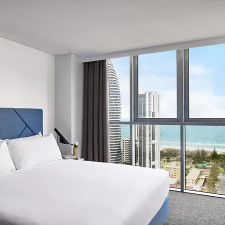 Meriton Suites Broadbeach-2