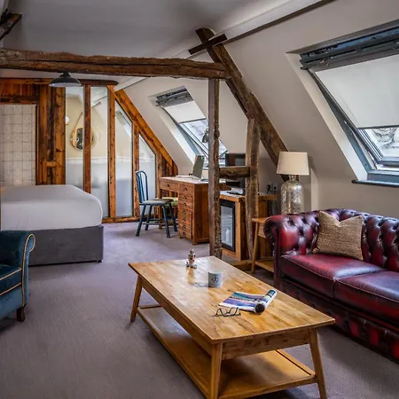 The Fleece At Cirencester-2