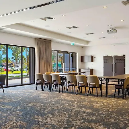 Quality Hotel Lakeside-2