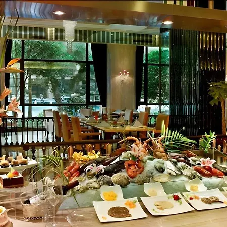 Chateau Starriver Guangzhou Peninsula-3