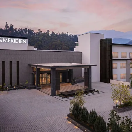 Le Meridien Dehradun Resort & Spa-2