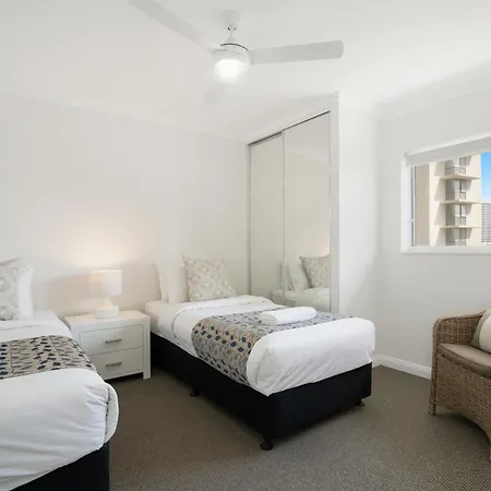 Narrowneck Court Holiday Apartments-2