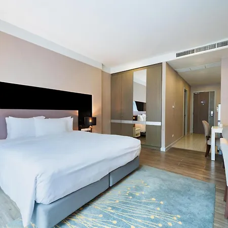 Metropolis Suites Bangkok, Tapestry Collection By Hilton-3