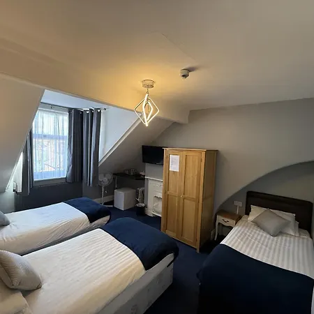 Diamonds Guest House-2