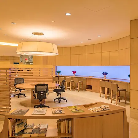 Sheraton Nha Trang Hotel & Spa-3