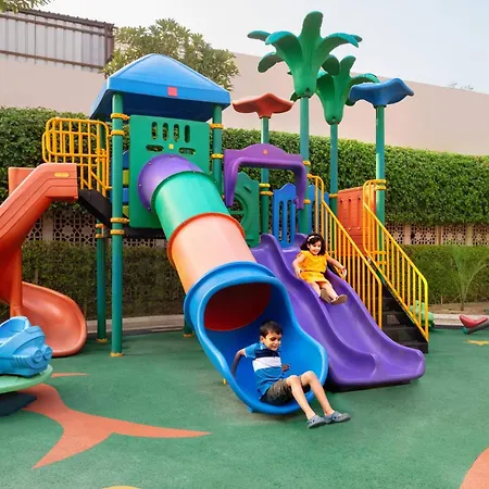 Courtyard By Marriott Agra-3