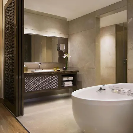 Jw Marriott Mumbai Sahar Airport-3