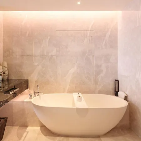Intercontinental Guangzhou Exhibition Center By Ihg-2