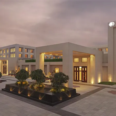 Doubletree By Hilton Agra-3