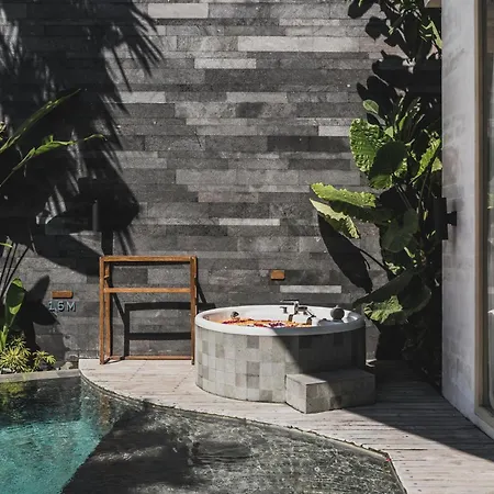 Astera Resort & Spa Canggu By Ini Vie Hospitality-3