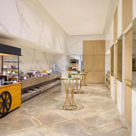 Novotel New Delhi City Centre-2