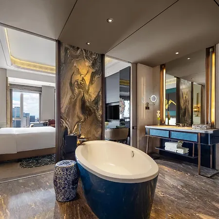Wanda Reign Chengdu-3