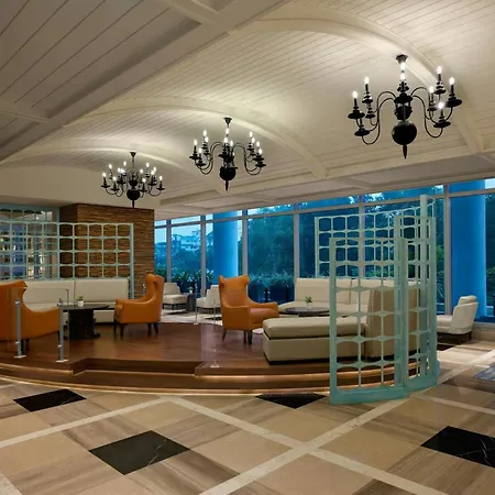 Courtyard By Marriott Kochi Infopark-3