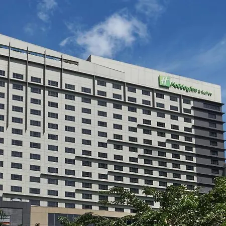 Holiday Inn & Suites Makati By Ihg-2