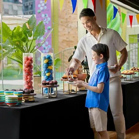 Renaissance Kuala Lumpur Hotel & Convention Centre-2
