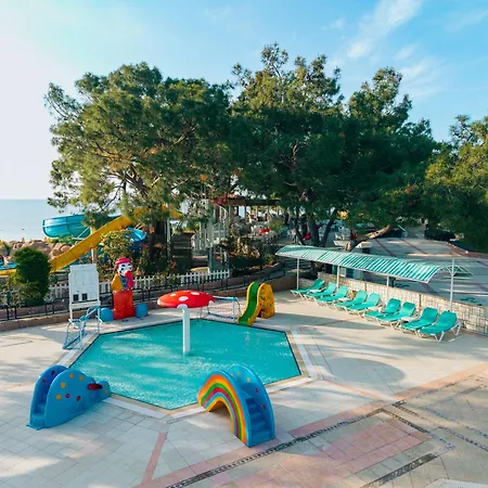 Pirates Beach Club-3