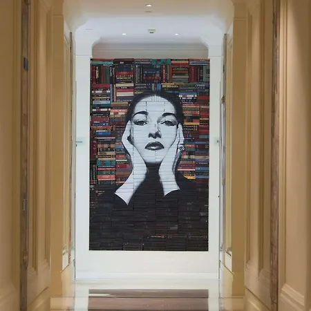 Raffles Makati-3