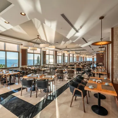 Korumar Hotel Deluxe-2