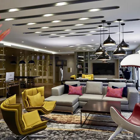 Pullman Kuala Lumpur City Centre Hotel & Residences-3