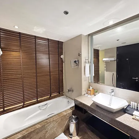 Radisson Blu Chattogram Bay View-3