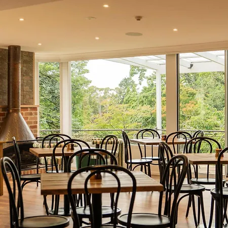 Comfort Resort Leura Gardens-3