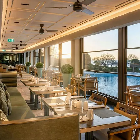 Renaissance Polat Istanbul Hotel-3