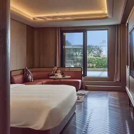 Blossom House Shanghai On The Bund-2